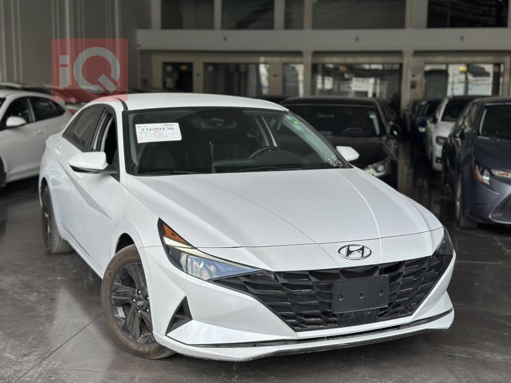 هیوندای ئەلەنترا